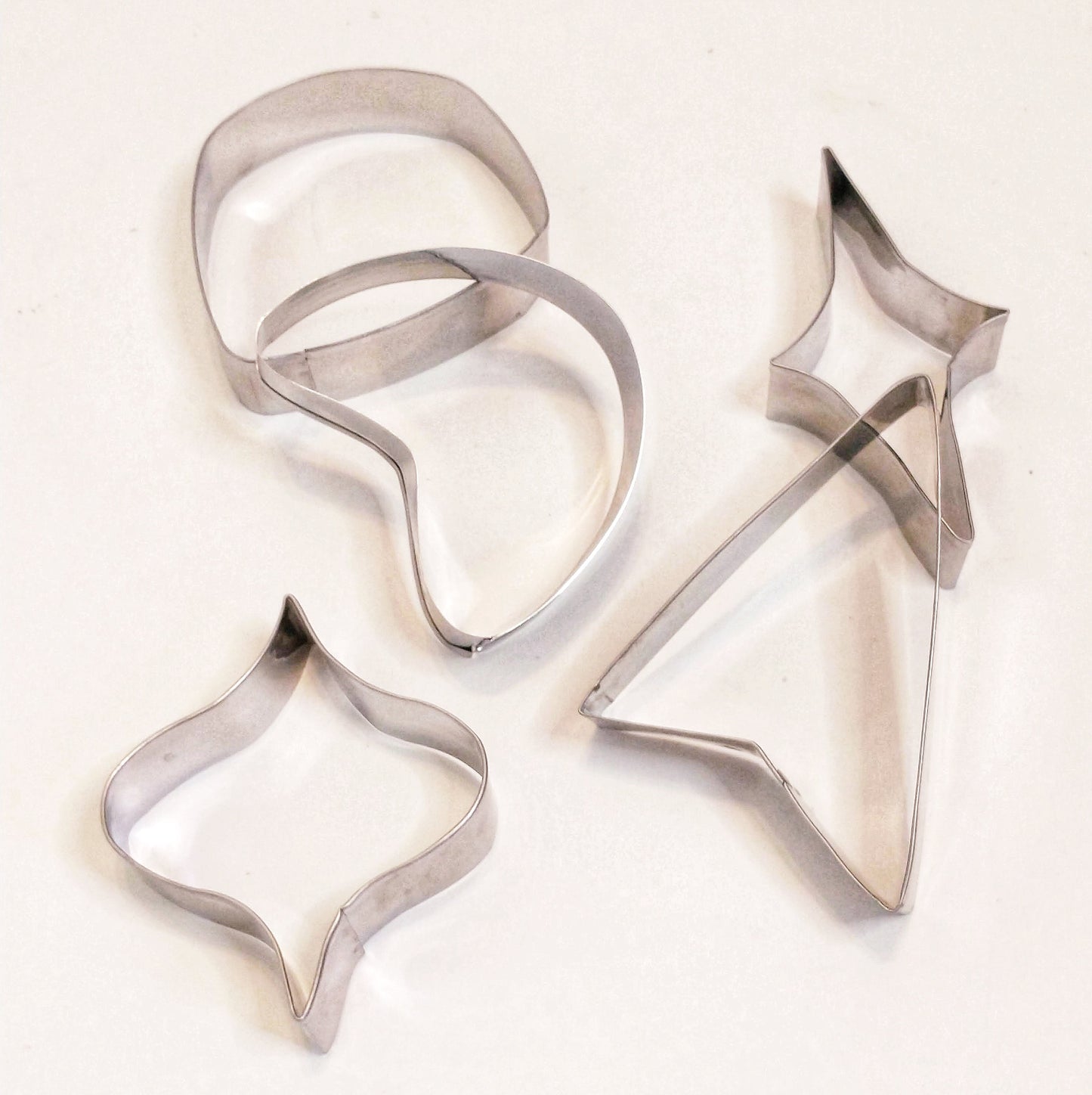 5 Piece Retro Cookie Cutter Set 50s Kitchen Mid Century Modern MCM Stainless Steel