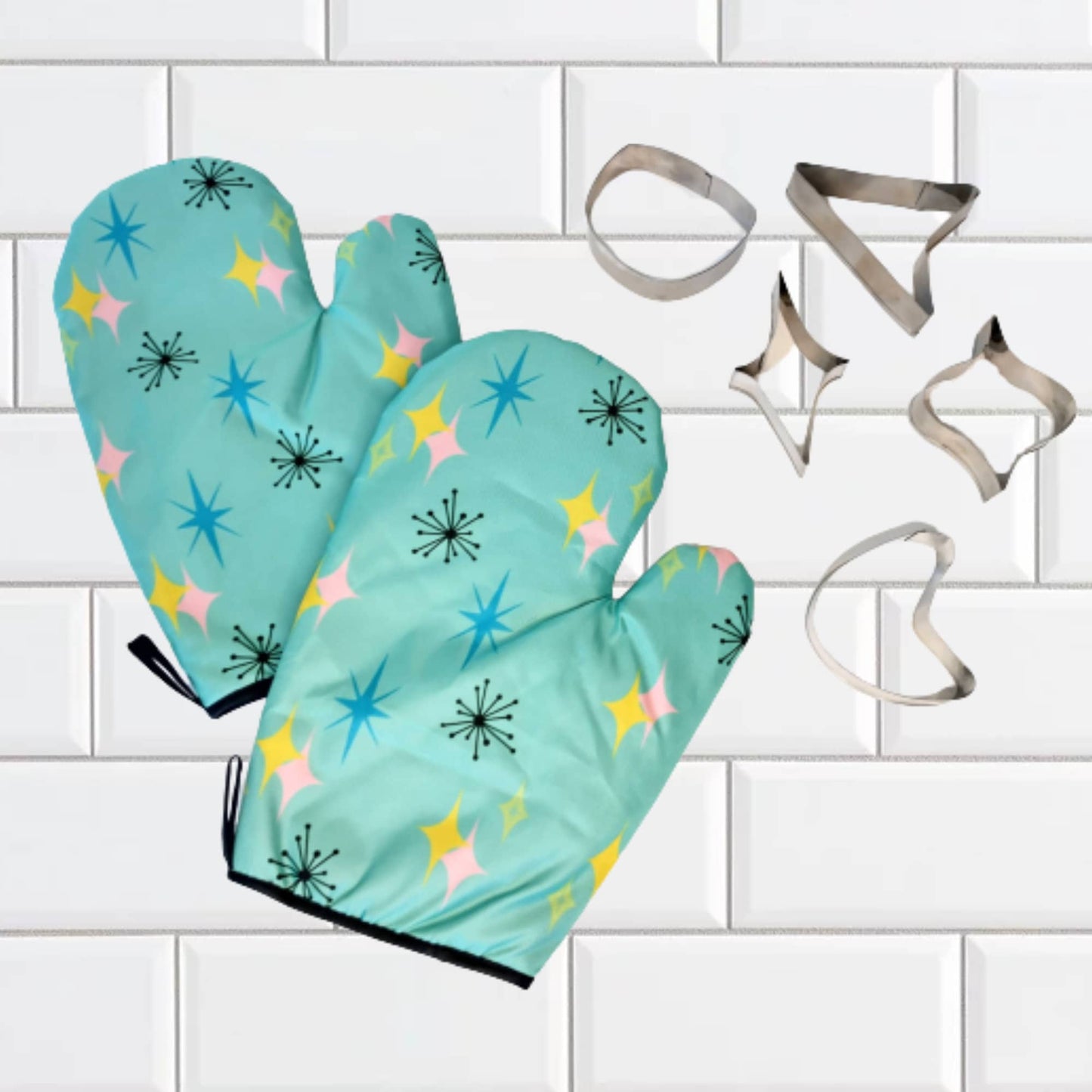 Retro Oven Mit 50s Kitchen Mid Century Modern MCM Pink Blue Vintage Cookie Cutters